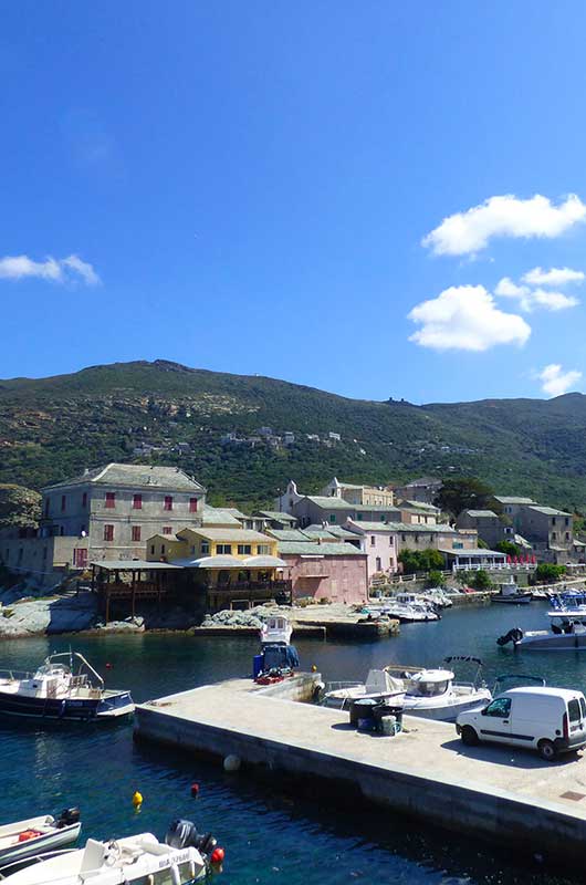 Le petit port de pêche de Centuri