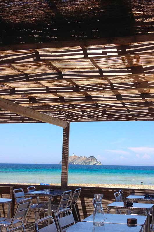 Ristorante sulla spiaggia A Cala a Barcaggio