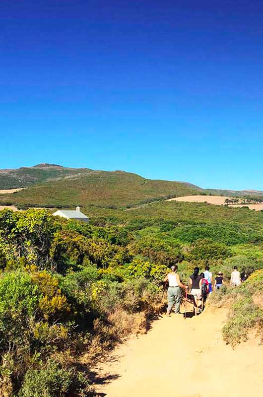 The coastal footpath from Centuri to Barcaggio