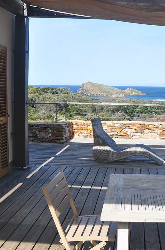 A la Marine de Mute, agréable et spacieuse villa avec terrasse et vue mer à 300 m de la plage