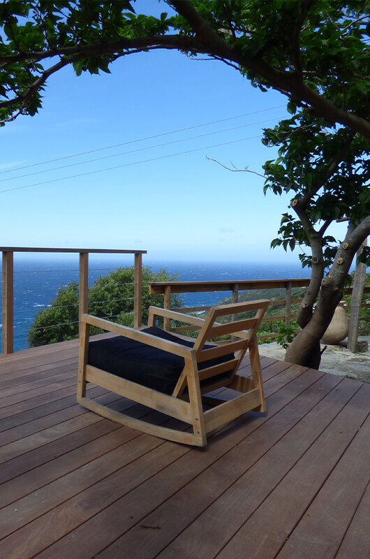 A Morsiglia, belle maison de caractère avec terrasses et vue panoramique sur la mer