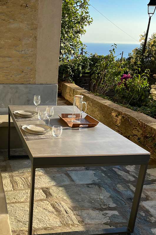 Monolocale molto carino, comodo e spazioso, con vista mare e terrazzo par Locations Cap Corse